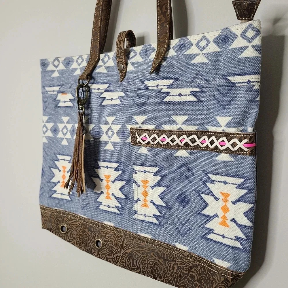 Bhrayna Bag Boho Aztec Canvas Leather Tote Bag New - Picture 2 of 7